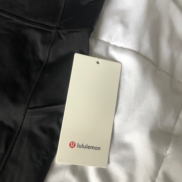 Lululemon Fast and Free Leggings - Picture 2 of 6